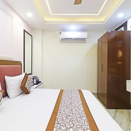 Hotel Samrat Residency 10 Mints Walking Distance Nizamuddin Railway Station New Delhi Exterior foto
